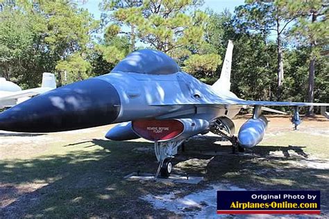 Us Air Force General Dynamics F 16 Fighting Falcon History
