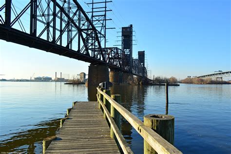 Delair Memorial Bridge A Railroad Crossing Over The Delaware River
