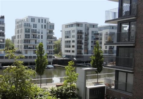 Die stadt frankfurt am main vermittelt haushalten mit mittlerem einkommen bezahlbaren wohnraum. Möblierte Businesswohnung im Westhafen - Wohnung in ...