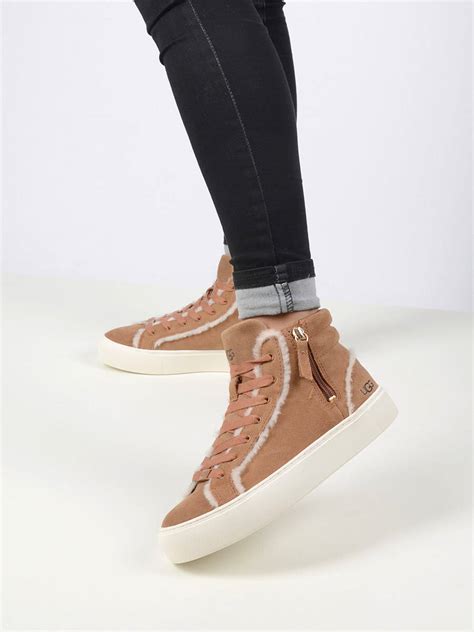Our wide selection is eligible for free shipping and free returns. Ugg Sneakers OLLI.HERITAGE - best prices