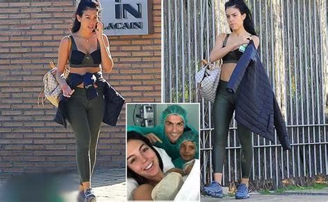 Shortly before meeting cristiano ronaldo, she underwent an intervention to reduce her size. Georgina Rodriguez Before : Cristiano Ronaldo : sa ...