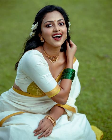 amala paul looks gorgeous in white saree telugu rajyam photos