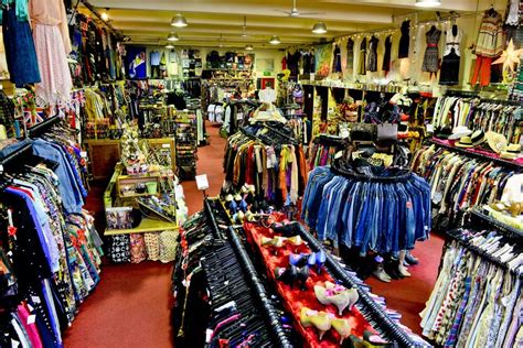 The 10 Best Vintage Clothing Stores In Melbourne Australia
