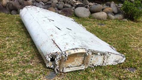Is It Flight Mh370 Debris Found At Indian Ocean Island Sparks