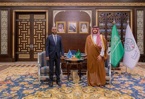 Arab News On Twitter Saudi Defense Minister Kbsalsaud Receives His