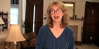 Wife Olive Jones Rubs Her Hairy Twat Free Sex Video