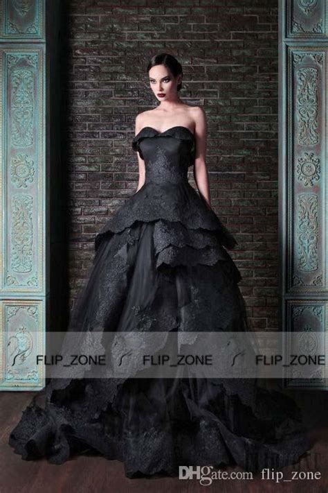 Discountgothic Black A Line Wedding Dresses With Strapless Tulle