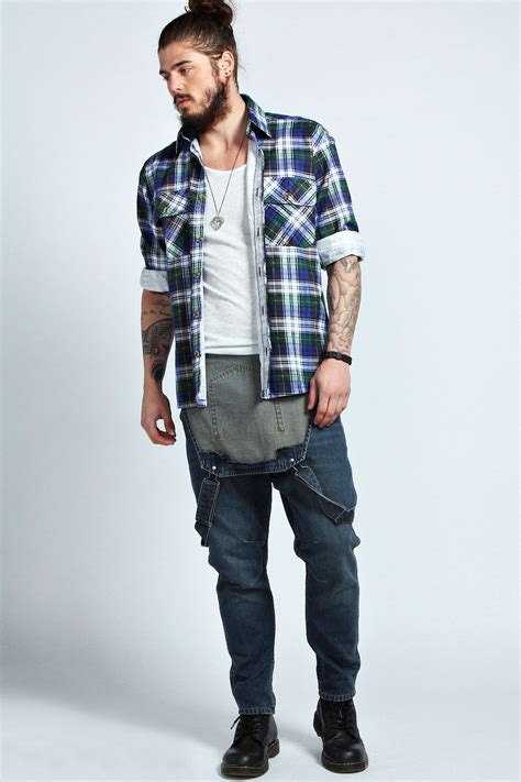 Und versuche kreativ zu sein. Bildergebnis für latzhose herren style | 90er mode männer ...