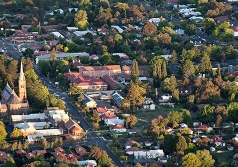 It is the administrative centre for the northern tablelands region. Community-based program for troubled teens halves crime ...