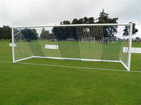 16 X 6 Youth Football Goal Nets 2 Colour Vertical Stripes Huck