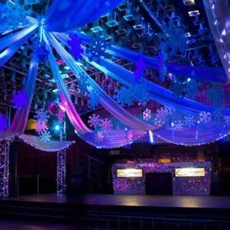 32 Awesome Winter Wonderland Party Decorations Ideas Magzhouse
