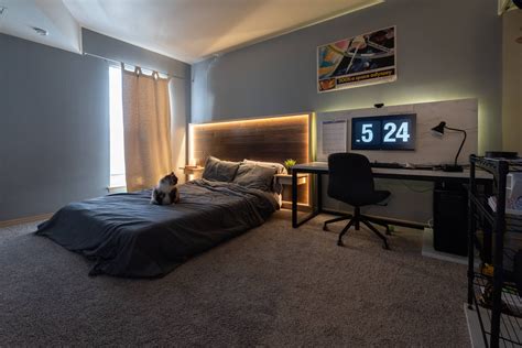 Reddit The Front Page Of The Internet With Images Bedroom Interior