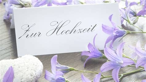 Infos über die dokumente, die eine hochzeitspaar bei der hochzeit im welche unterlagen braucht man für die standesamtliche trauung? Glückwünsche zur Hochzeit: Karte persönlich gestalten | SAT.1