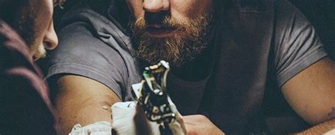 Now that you understand why you should tip a tattoo artist, then next question is how much you should tip. Getting A Tattoo - 50 Essential First Time Tattoo Tips To Know
