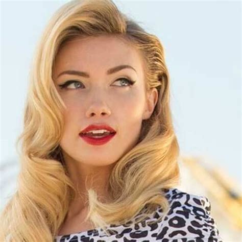 Tap Into That Retro Glam With These 50 Pin Up Hairstyles Hair Motive
