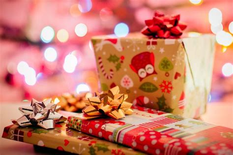 Holiday Shopping Trends And A Social Media Campaign Flint And Genesee Chamber Of Commerce