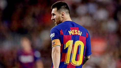 Barcelona player to wear Lionel Messi's No.10 jersey revealed - Daily ...