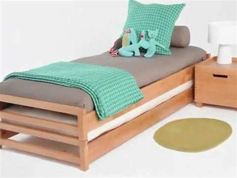 استخدم أحدث نسخة لتطبيق أوليكس لتتمكن من مسح الكود. Bunk Bed + Sofa Bed www.gitalnet.com سرير دورين + كنبة ...