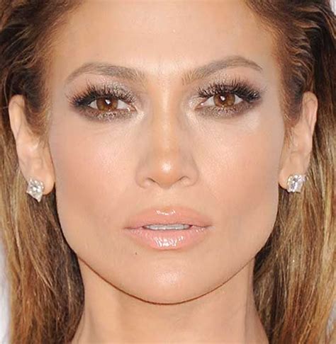Jennifer Lopez 2014 Ama Makeup How To Get The Jlo Glow Peach Blush