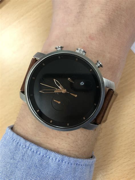 The exact time when I took this photo : r/notinteresting
