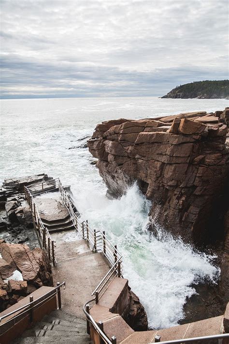 Thunder Hole In Acadia National Park Travelers On Park Loop Road In