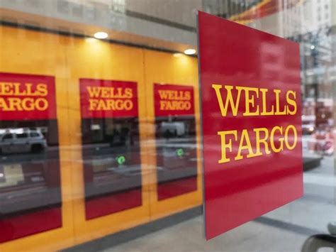 Ex Wells Fargo Exec Who Pushed Bankers To Open Fake Accounts Will Plead Guilty She Ll Pay A 17