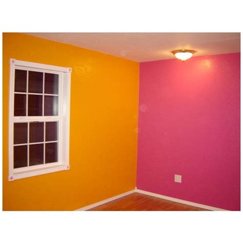 Pin By Kris Fulk On For The Home Bedroom Orange Orange Room Decor