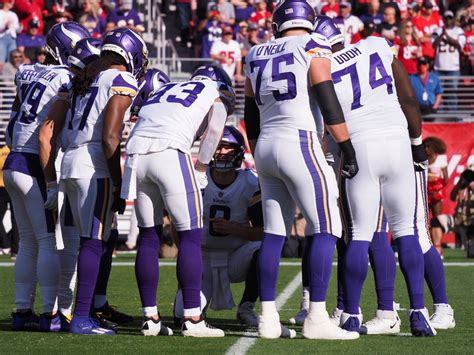 Vikings Unveil Unofficial Depth Chart For Opener Against Packers