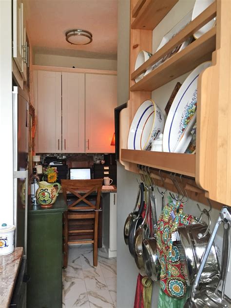 This 320 Square Foot Nyc Studio Is Stuffed With Smart And Organized