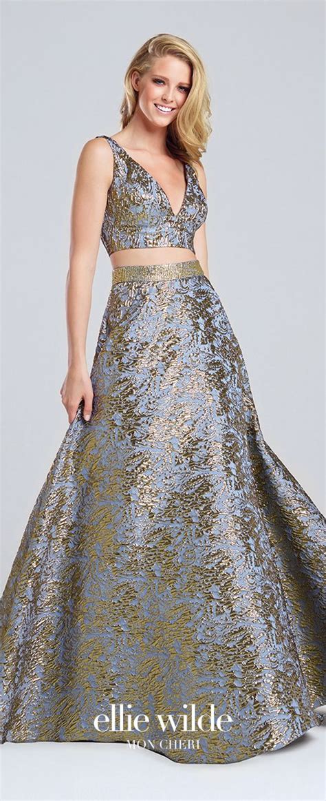 Two Piece Metallic Jacquard Prom Dress A Line Dress Set Ew117039 With Images Fancy Dresses