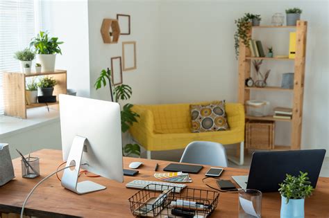 10 Diy Desk Decoration Ideas To Personalize Your Workspace