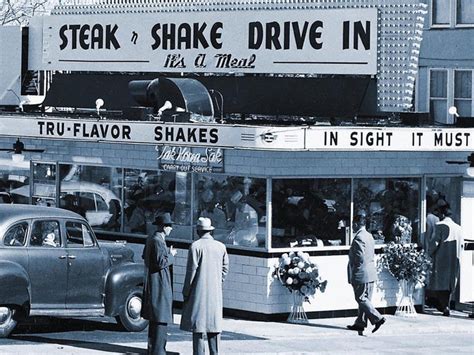 Pin By Blacky On Vintage Drive In Restaurants Car Hops And Curb
