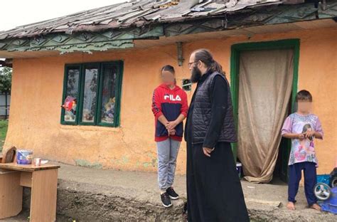 Preotul Dan Damaschin Face Apel La Ieseni Pentru A Construi O Casa