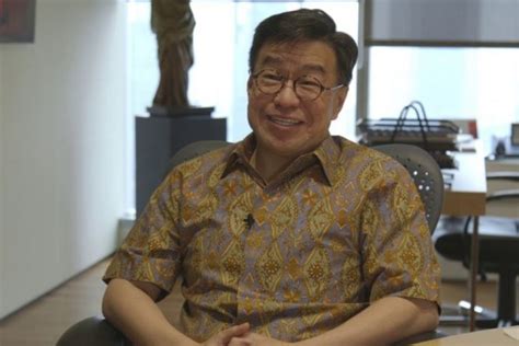 Sekretaris perusahaan bank jago, tjit siat fun, mengatakan dalam suratnya kepada bursa efek indonesia (bei), mengatakan alat kantor dari jalan otto iskandardinata nomor 18 bandung jawa. Pemilik Bank Jago Jerry Ng Masuk Daftar Orang Terkaya Forbes