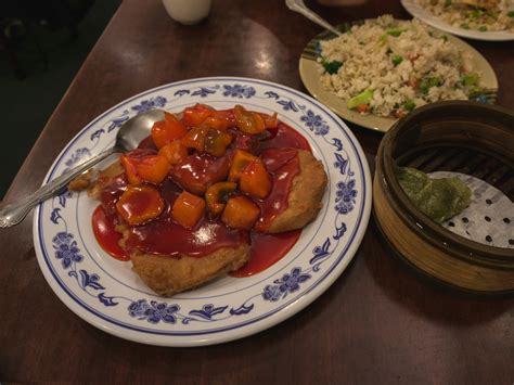 The vegetable dim sum is chinese cuisine and goes very well as an appetizer. vegetarian-dim-sum-house - The Vegetarian Diaries