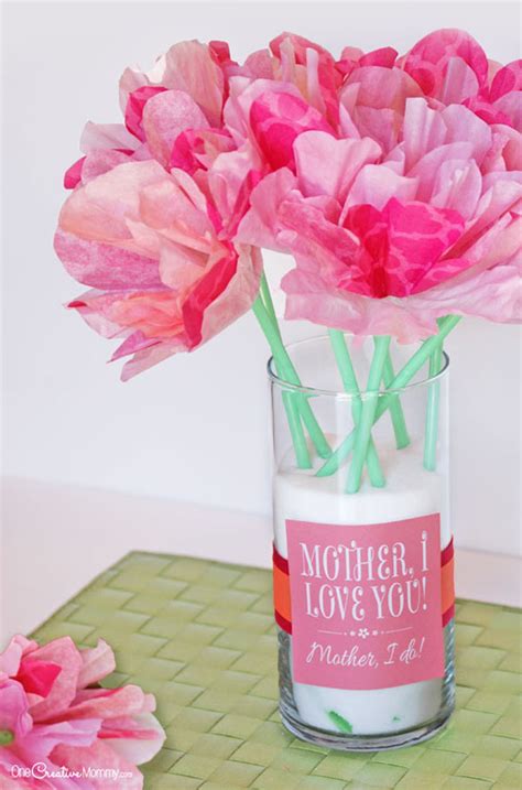 This homemade mother's day card from i heart crafty things is clever enough to be store bought, but simple enough for your toddler to make. Cute Mother's Day Gift Idea and Printables ...