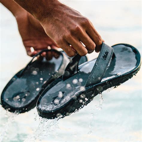 ‘ohana Mens Beach Sandals And Flip Flops Pavement Olukai Olukai