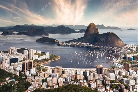 Rio De Janeiro Skyline Stock Photo By ©thiagogleite 92807662
