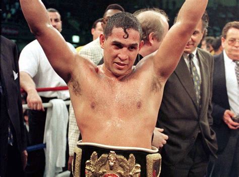 Former Puerto Rican Boxer Hector Macho Camacho Dies Four Days After