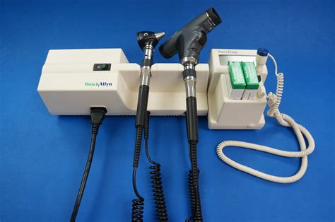 Welch Allyn 767 Suretemp 11820 Panoptic Ophthalmoscope 25020 35v