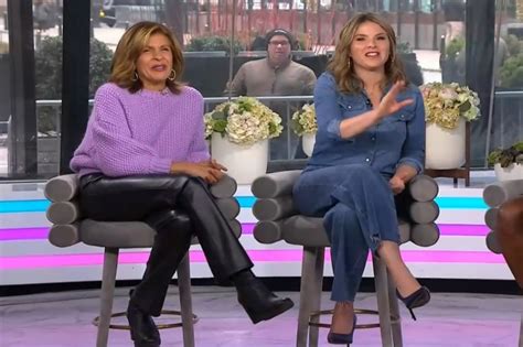 Today Fans Go Wild Over Hoda Kotb S Sexy Leather Pants And Boots On