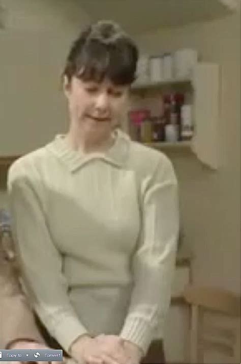 A Demure And Attractive Young Sarah Thomas In The Last Of The Summer Wine Summer Wines