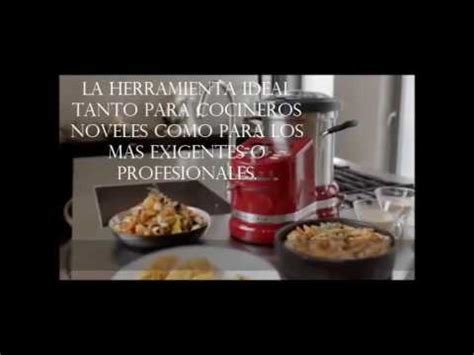 Cocinando carne con un procesador. Robot cocina Kitchenaid 5KCF0103 ECA Procesador de cocina ...