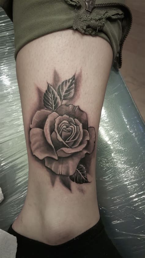 Rose Tattoo Black And White Rose Tattoos Rose Tattoo Design Rose