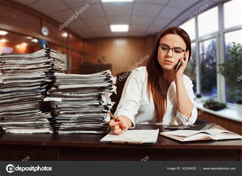 Young Female Accountant — Stock Photo © Nomadsoul1 142354032