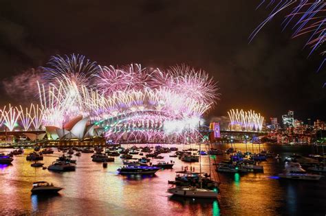 New Year 2024 News World Welcomes 2024 With A Bang As Sydney
