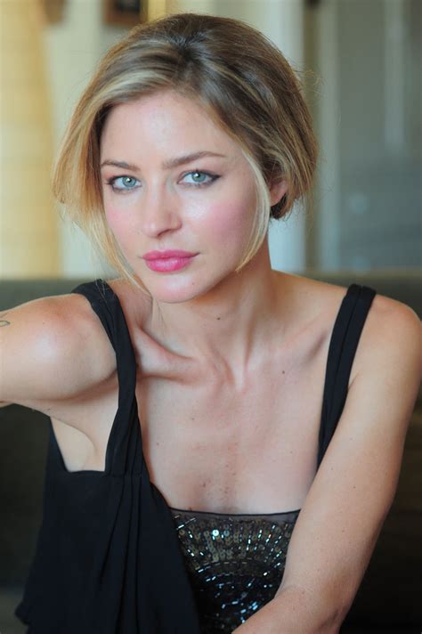 Picture Of Tabrett Bethell