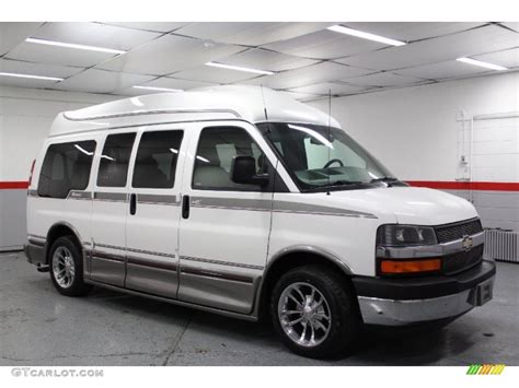 2003 Summit White Chevrolet Express 1500 Awd Passenger Conversion Van