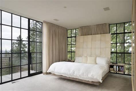 Portland Hilltop House With Sweeping Forested Views Bedroom Diy Home