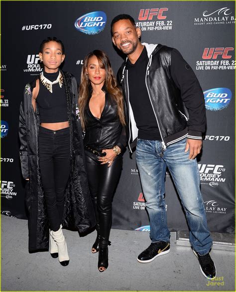 Willow Smith Bares Midriff At Ufc 170 Event Photo 646504 Photo